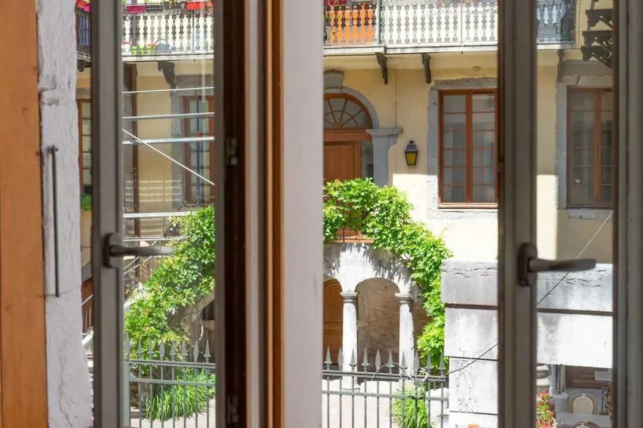 Apartment Rated 3 Stars In The Heart Of The Old Town Of Annecy France
